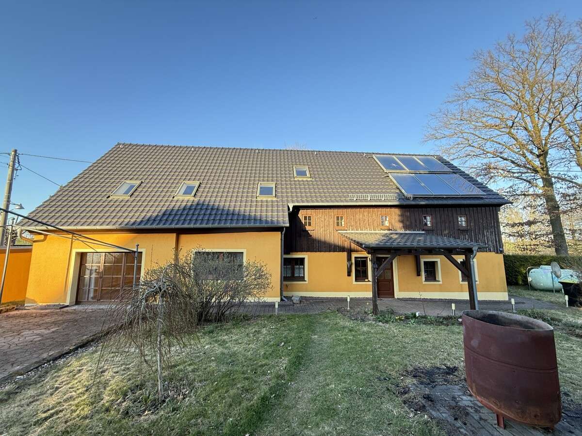 Thumbnail-Haus zum Kaufen in Bischofswerda Großdrebnitz 395.000,00 € 232 m²