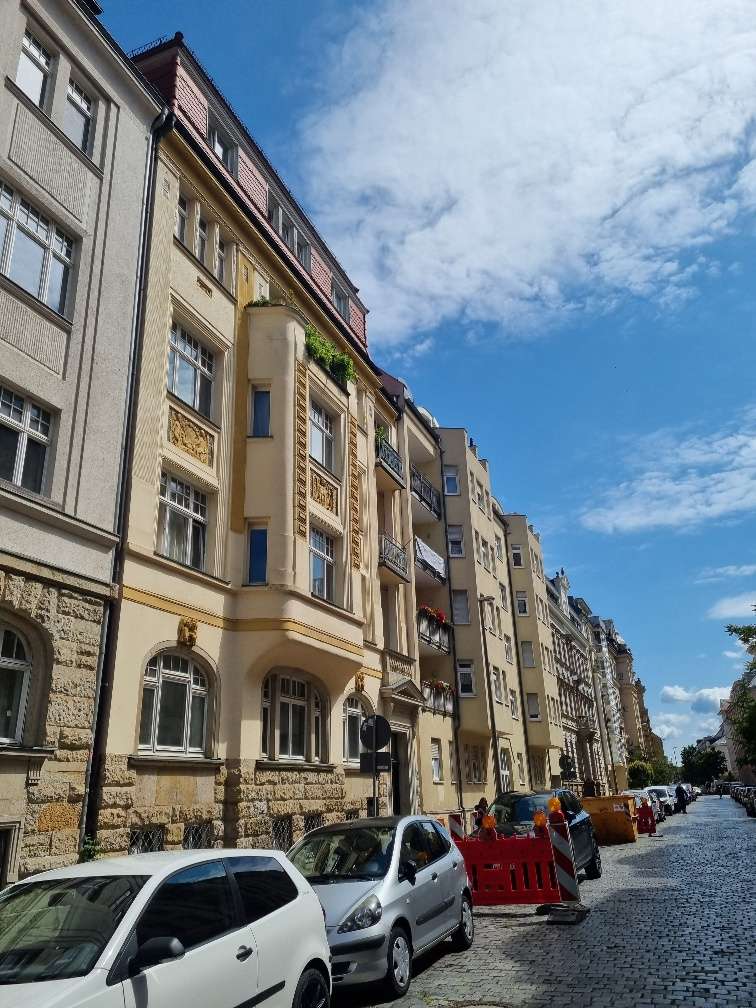 Thumbnail-Wohnung zum Mieten in Leipzig 1.566,00 € 173.95 m²