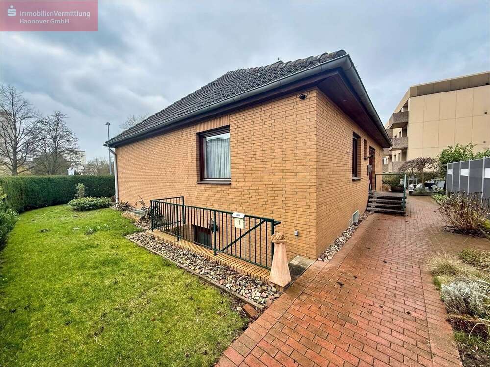 Thumbnail-Haus zum Kaufen in Hannover 350.000,00 € 110 m²