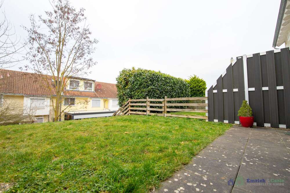 Thumbnail-Haus zum Kaufen in Heidesheim am Rhein Uhlerborn 579.000,00 € 134 m²