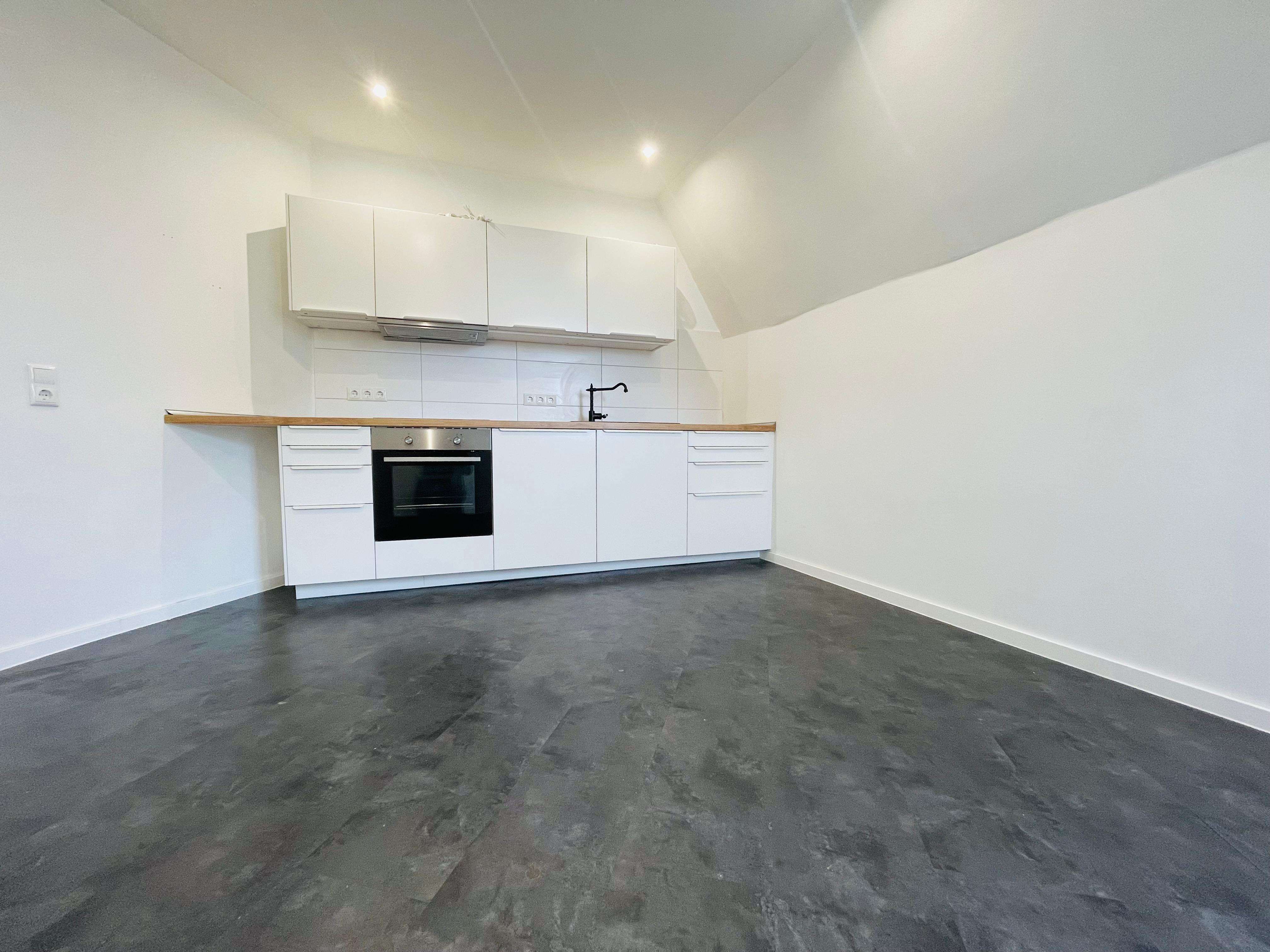 Thumbnail-Wohnung zum Mieten in Kaiserslautern 1.250,00 € 110 m²