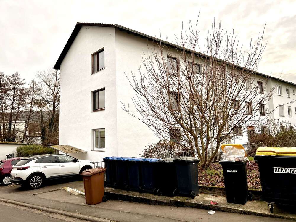 Thumbnail-Wohnung zum Kaufen in Ranstadt Bellmuth 110.000,00 € 79.5 m²