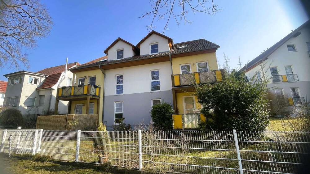 Thumbnail-Wohnung zum Kaufen in Birkenwerder 250.000,00 € 102.22 m²