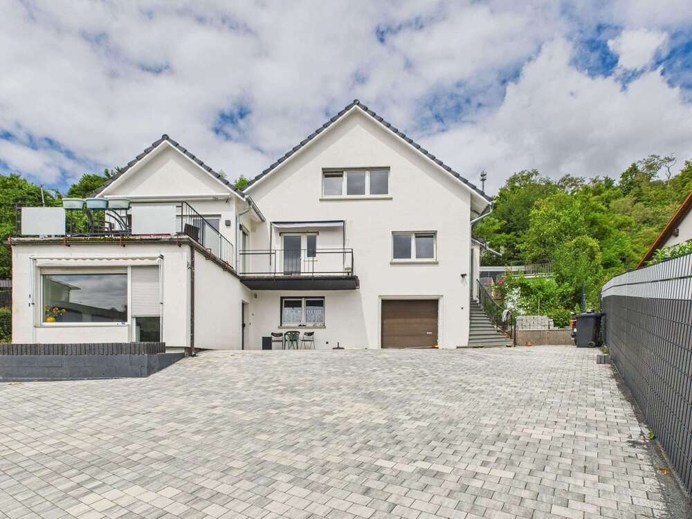 Thumbnail-Haus zum Kaufen in Kreuzwertheim 590.000,00 € 213 m²