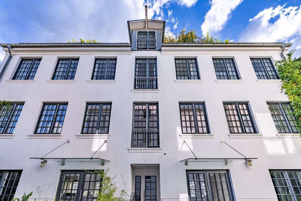 Thumbnail-Haus zum Kaufen in Hamburg 3.412.000,00 € 432 m²
