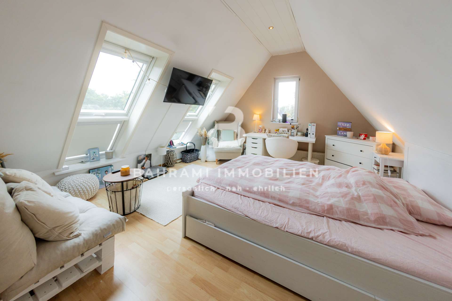 Thumbnail-Wohnung zum Kaufen in Hamburg 289.000,00 € 69 m²