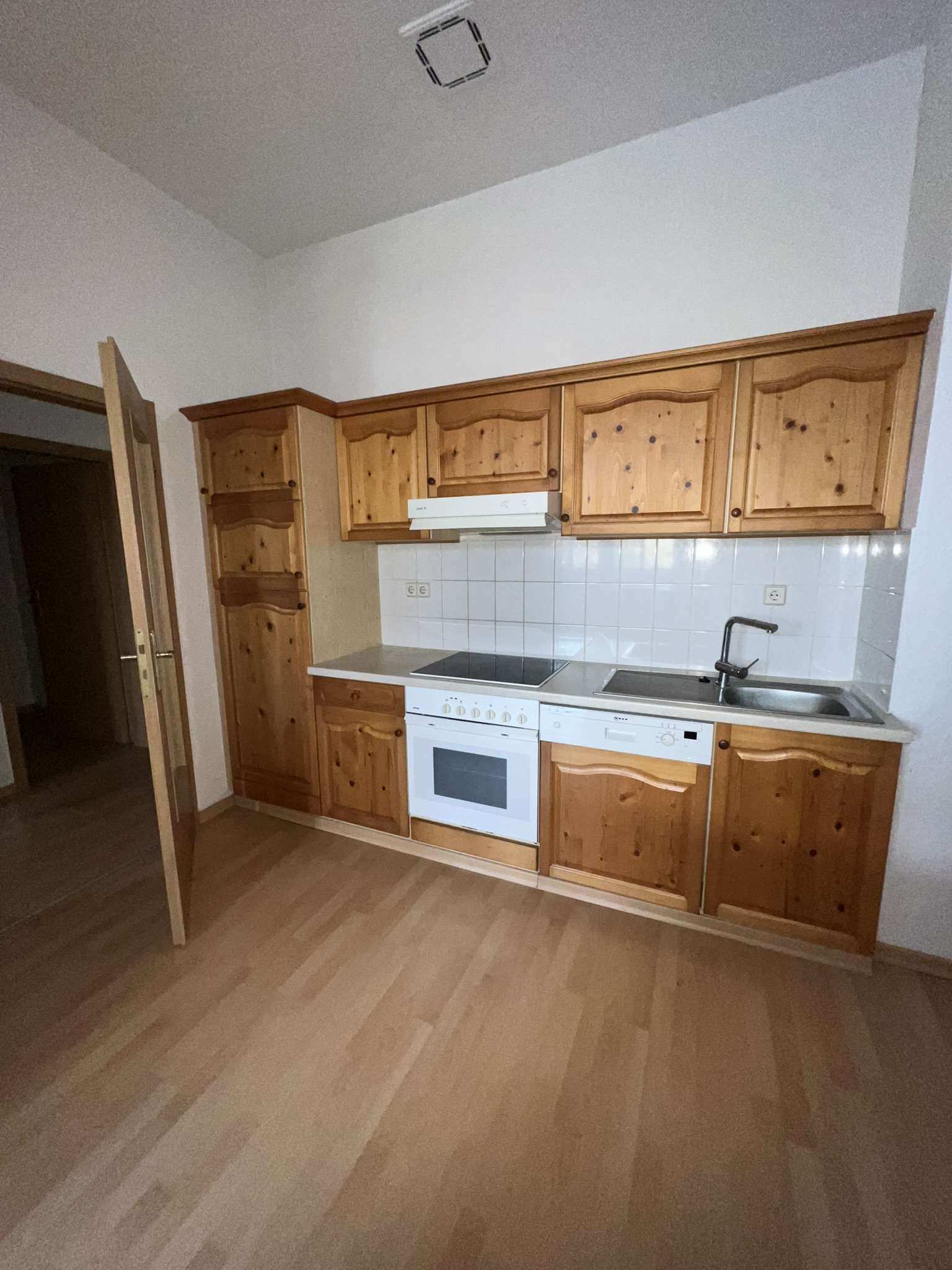 Thumbnail-Wohnung zum Mieten in Fraureuth 350,00 € 69 m²