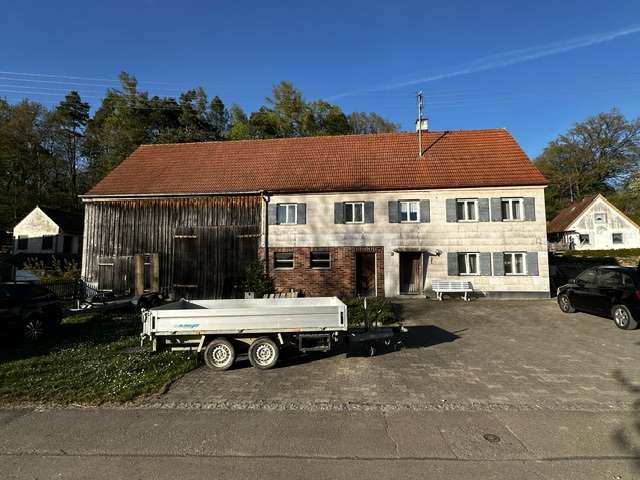 Thumbnail-Haus zum Kaufen in Buch-Christertshofen 159.000,00 € 160 m²