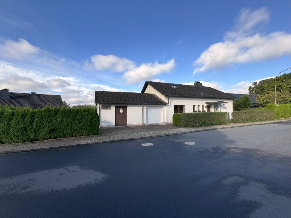 Thumbnail-Haus zum Kaufen in Raubach 215.000,00 € 160 m²
