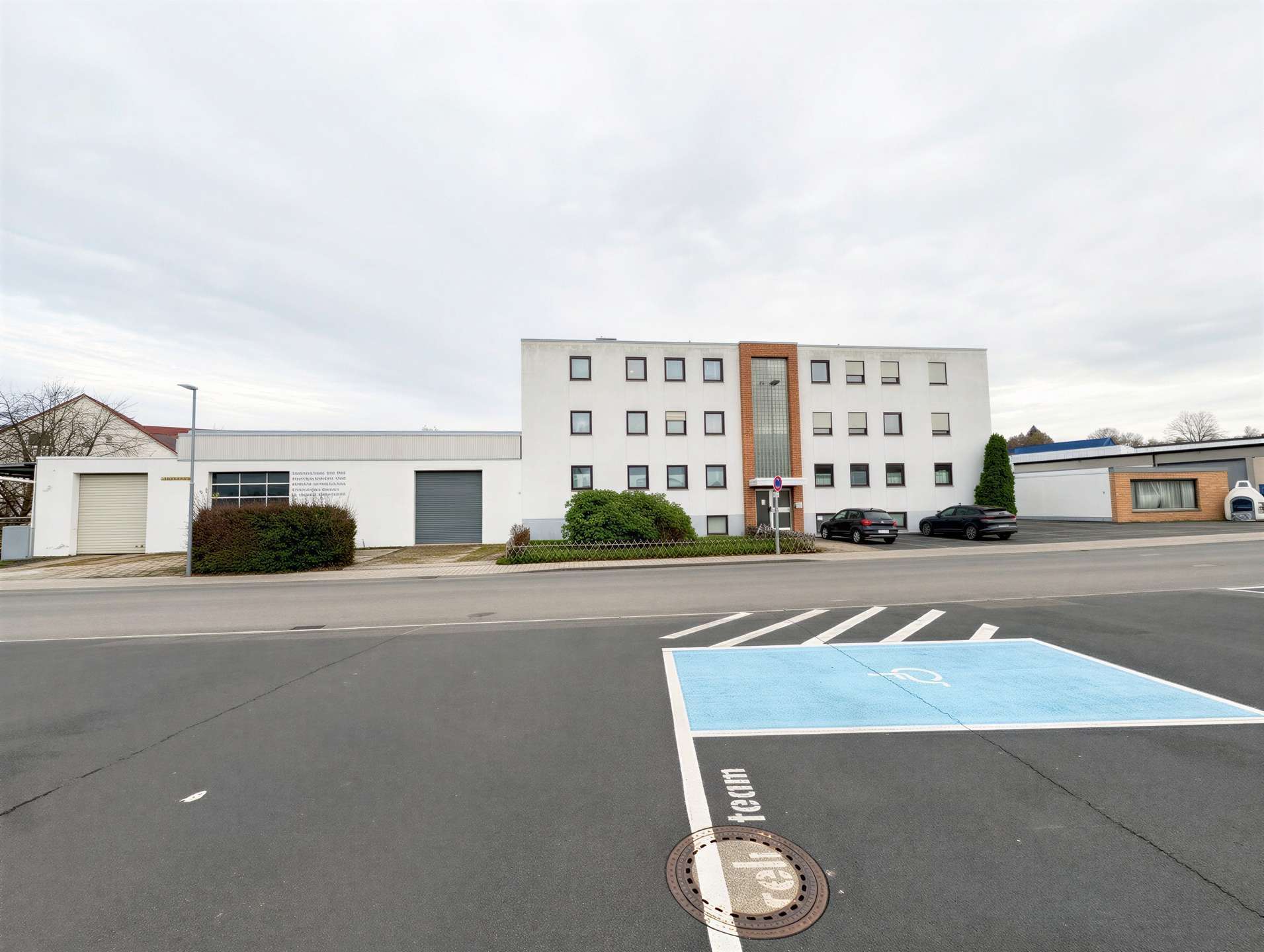 Thumbnail-Haus zum Kaufen in Bayreuth 720.000,00 € 360 m²