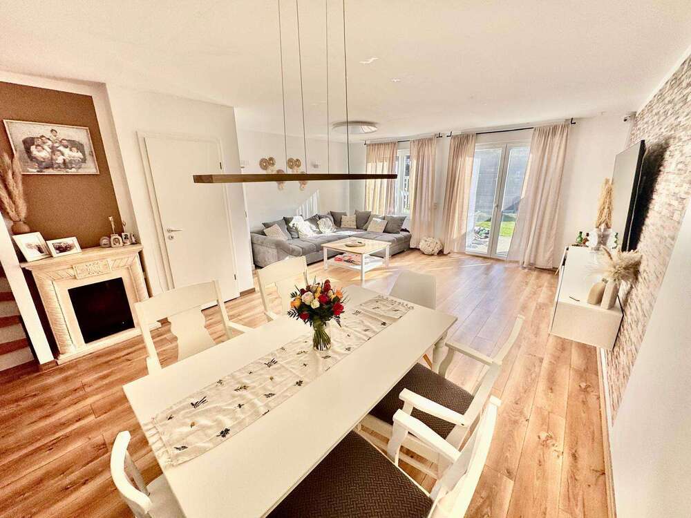 Thumbnail-Haus zum Kaufen in Velbert 499.000,00 € 120 m²