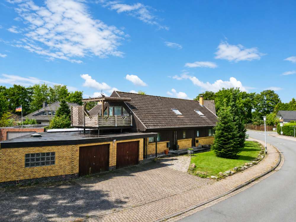 Thumbnail-Haus zum Kaufen in Oldenburg 389.000,00 € 219 m²