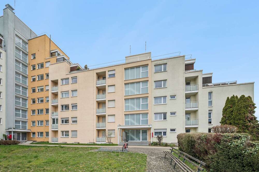 Thumbnail-Wohnung zum Kaufen in Köngen 180.000,00 € 54 m²