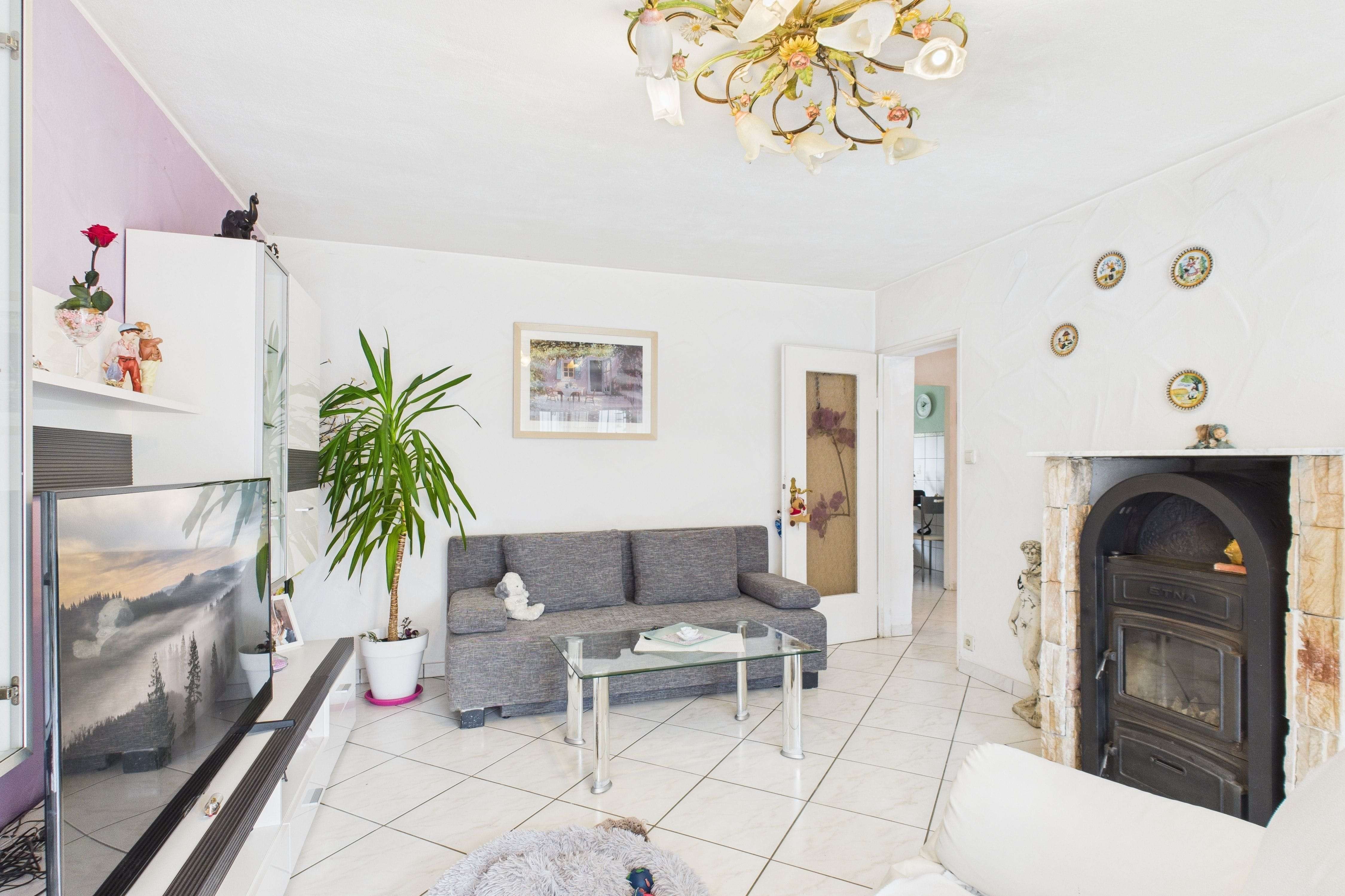 Thumbnail-Wohnung zum Kaufen in Schorndorf 218.000,00 € 61.9 m²