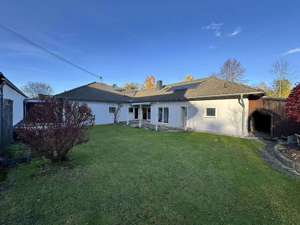 Thumbnail-Haus zum Kaufen in Dierdorf 475.000,00 € 178.96 m²