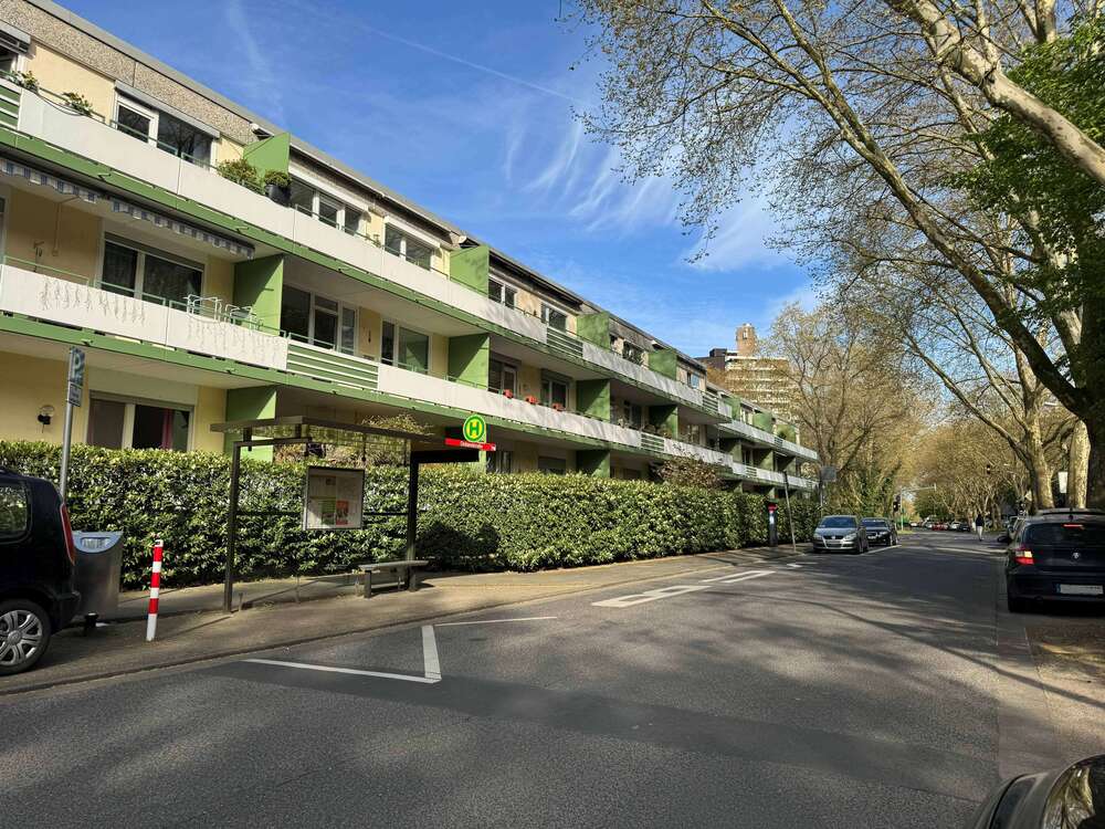 Thumbnail-Wohnung zum Kaufen in Köln 235.000,00 € 60 m²