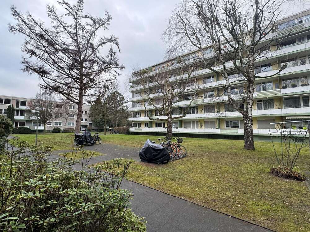 Thumbnail-Wohnung zum Kaufen in Köln 235.000,00 € 60 m²