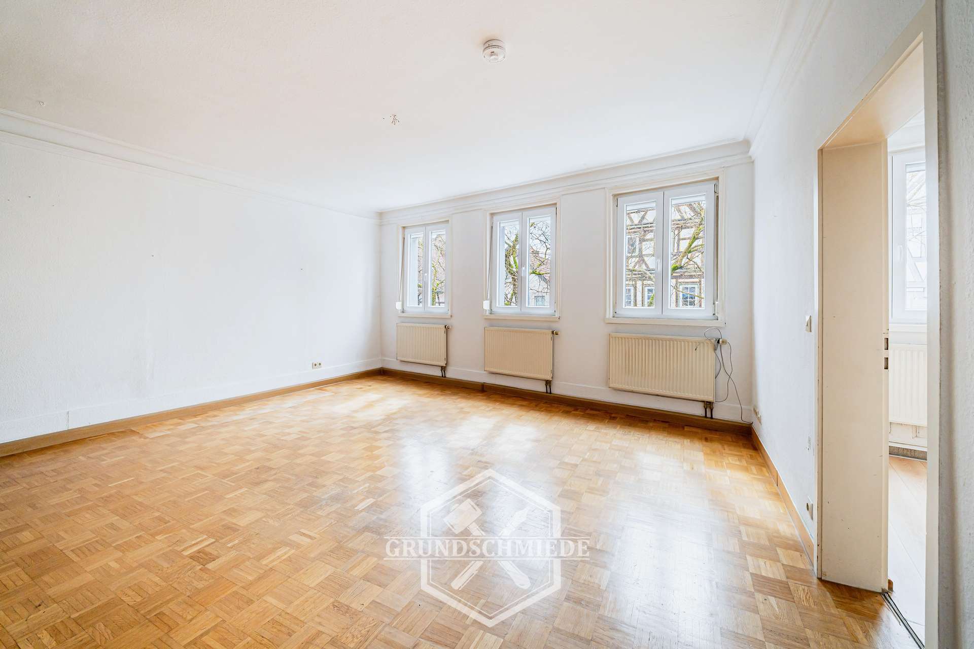 Thumbnail-Wohnung zum Mieten in Schorndorf 1.000,00 € 160 m²