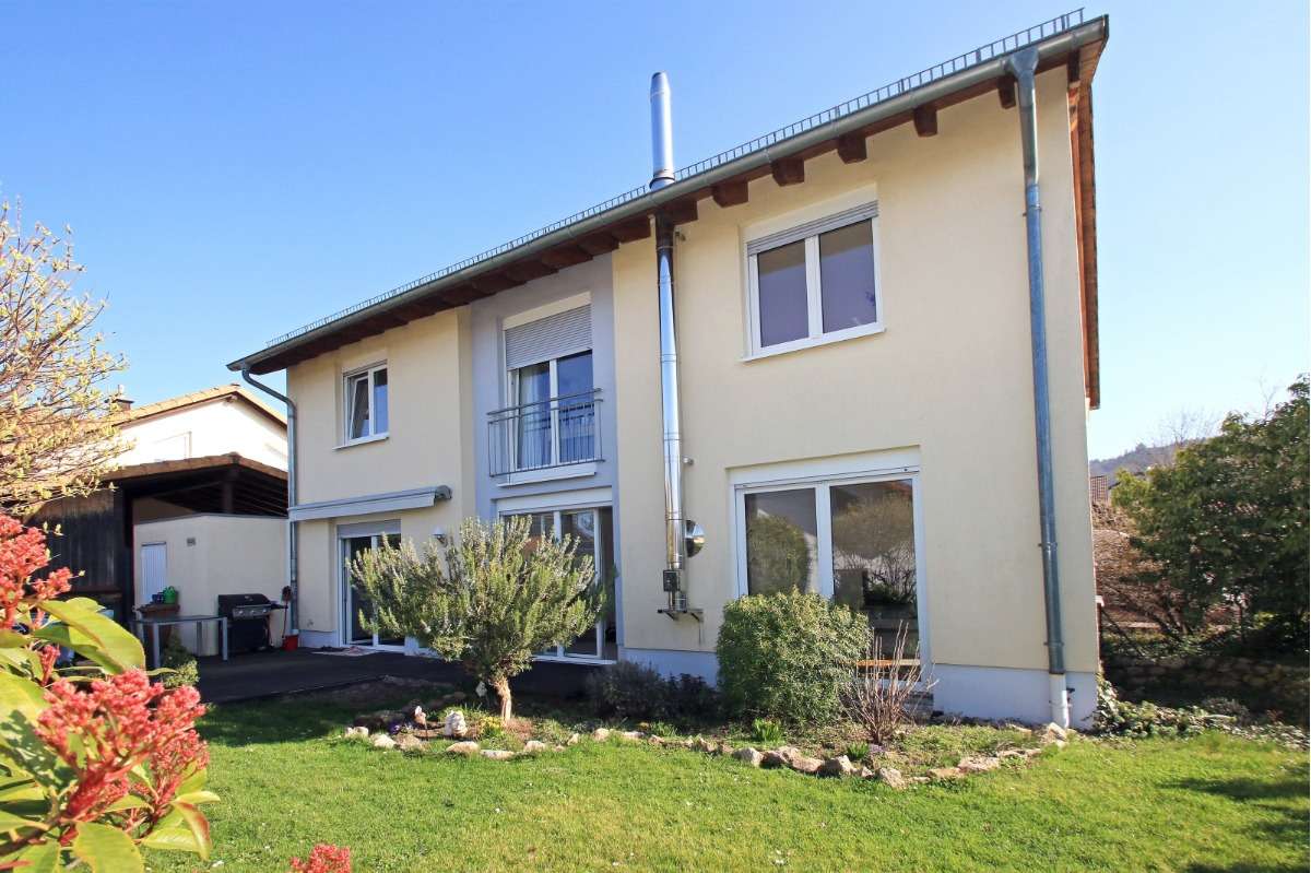 Thumbnail-Haus zum Mieten in Hirschberg an der Bergstraße - Leutershausen 1.980,00 € 152 m²