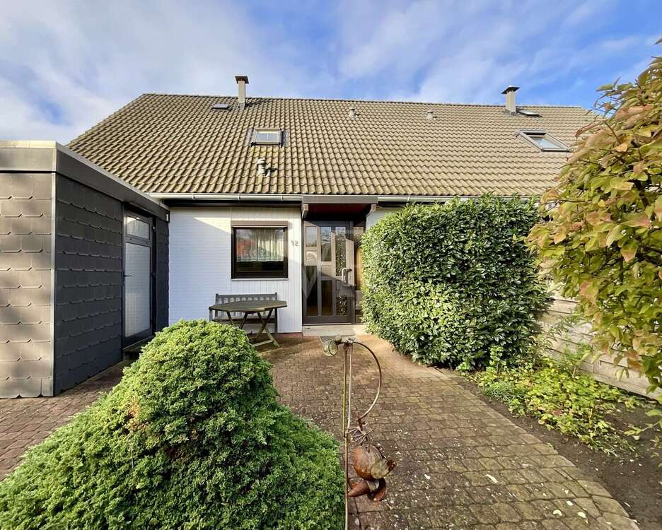 Thumbnail-Haus zum Kaufen in Laatzen 325.000,00 € 114 m²