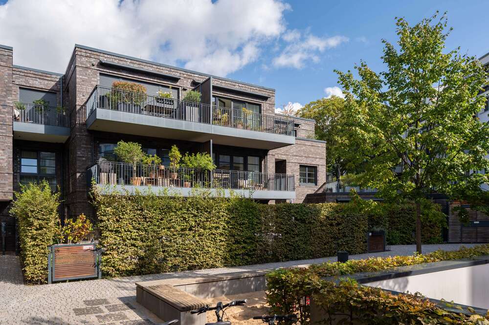 Thumbnail-Wohnung zum Kaufen in Düsseldorf 648.500,00 € 80.61 m²