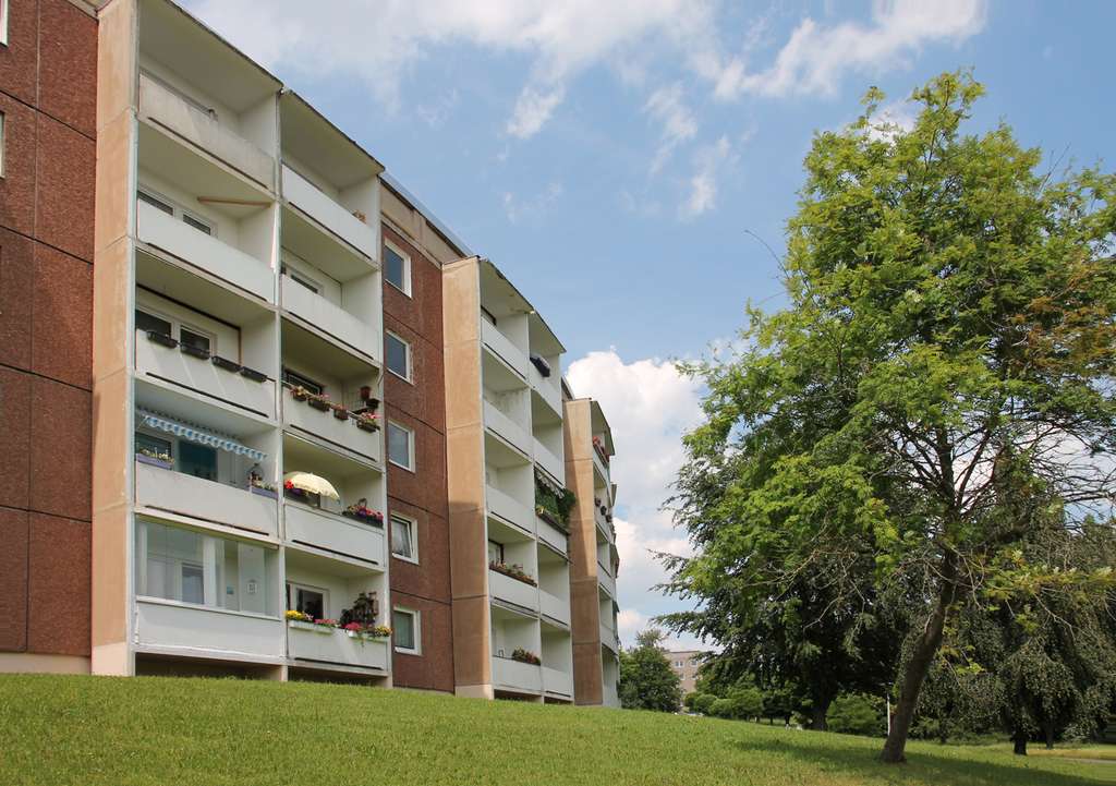 Thumbnail-Wohnung zum Mieten in Gera 302,70 € 60.54 m²