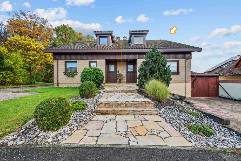 Thumbnail-Haus zum Kaufen in Neckartenzlingen 595.000,00 € 110.67 m²