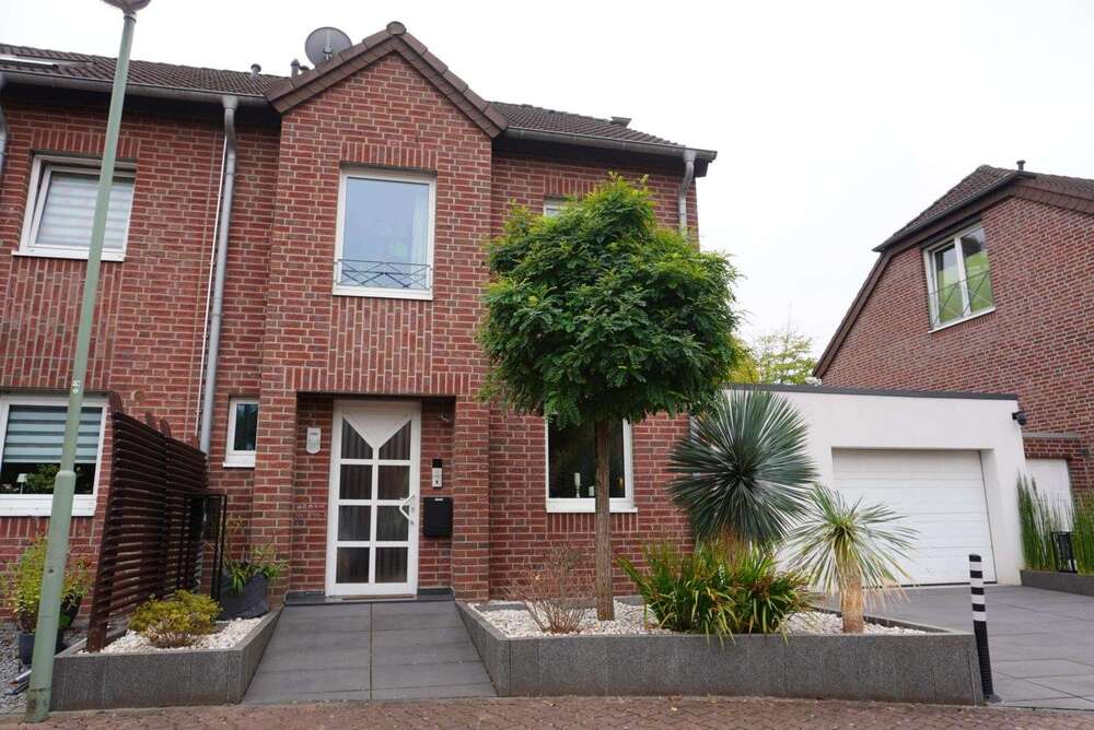 Thumbnail-Haus zum Kaufen in Neuss 585.000,00 € 147 m²