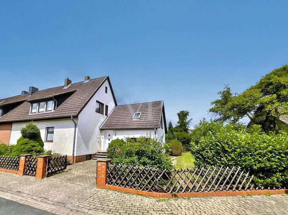 Thumbnail-Haus zum Kaufen in Laatzen 350.000,00 € 131 m²