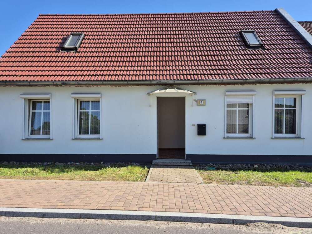 Thumbnail-Haus zum Kaufen in RabensteinFläming 80.000,00 € 68.61 m²