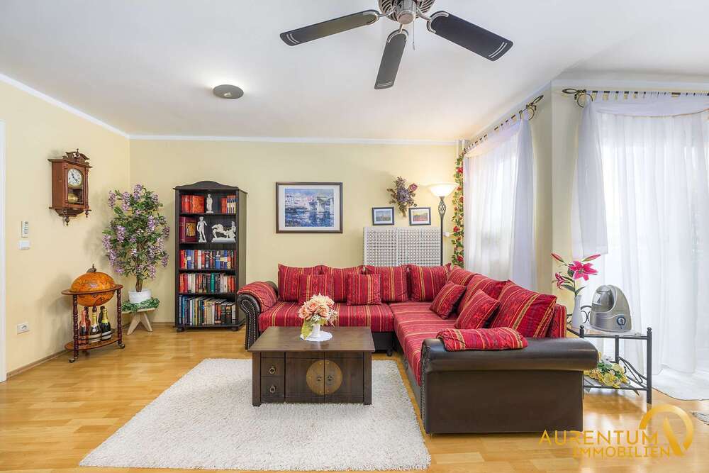 Thumbnail-Wohnung zum Kaufen in Ingolstadt 269.000,00 € 72.73 m²