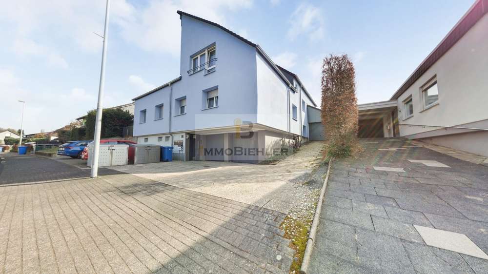 Thumbnail-Wohnung zum Kaufen in Leverkusen 209.000,00 € 65 m²