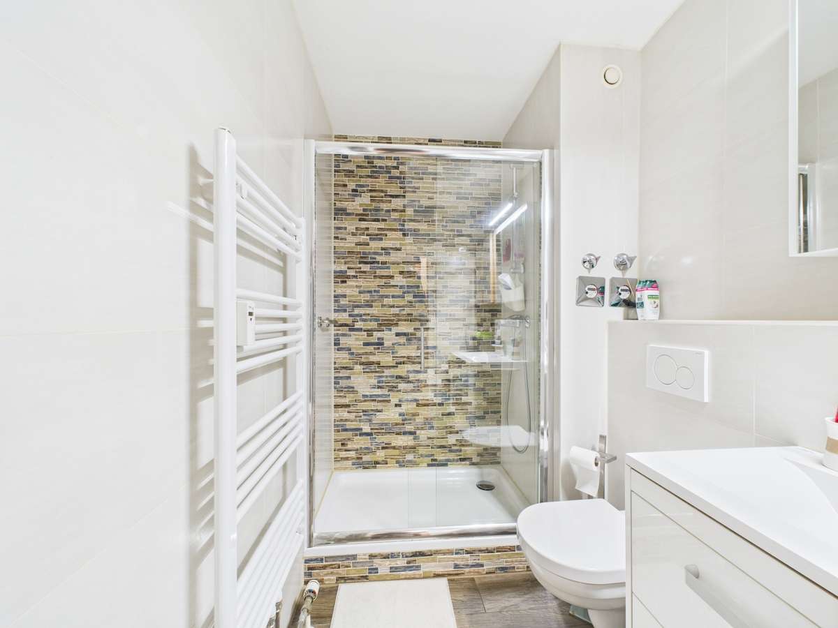 Thumbnail-Wohnung zum Kaufen in Esslingen am Neckar Pliensauvorstadt 216.000,00 € 50.04 m²