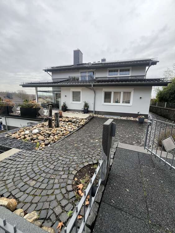 Thumbnail-Haus zum Kaufen in Reiskirchen 895.000,00 € 387 m²