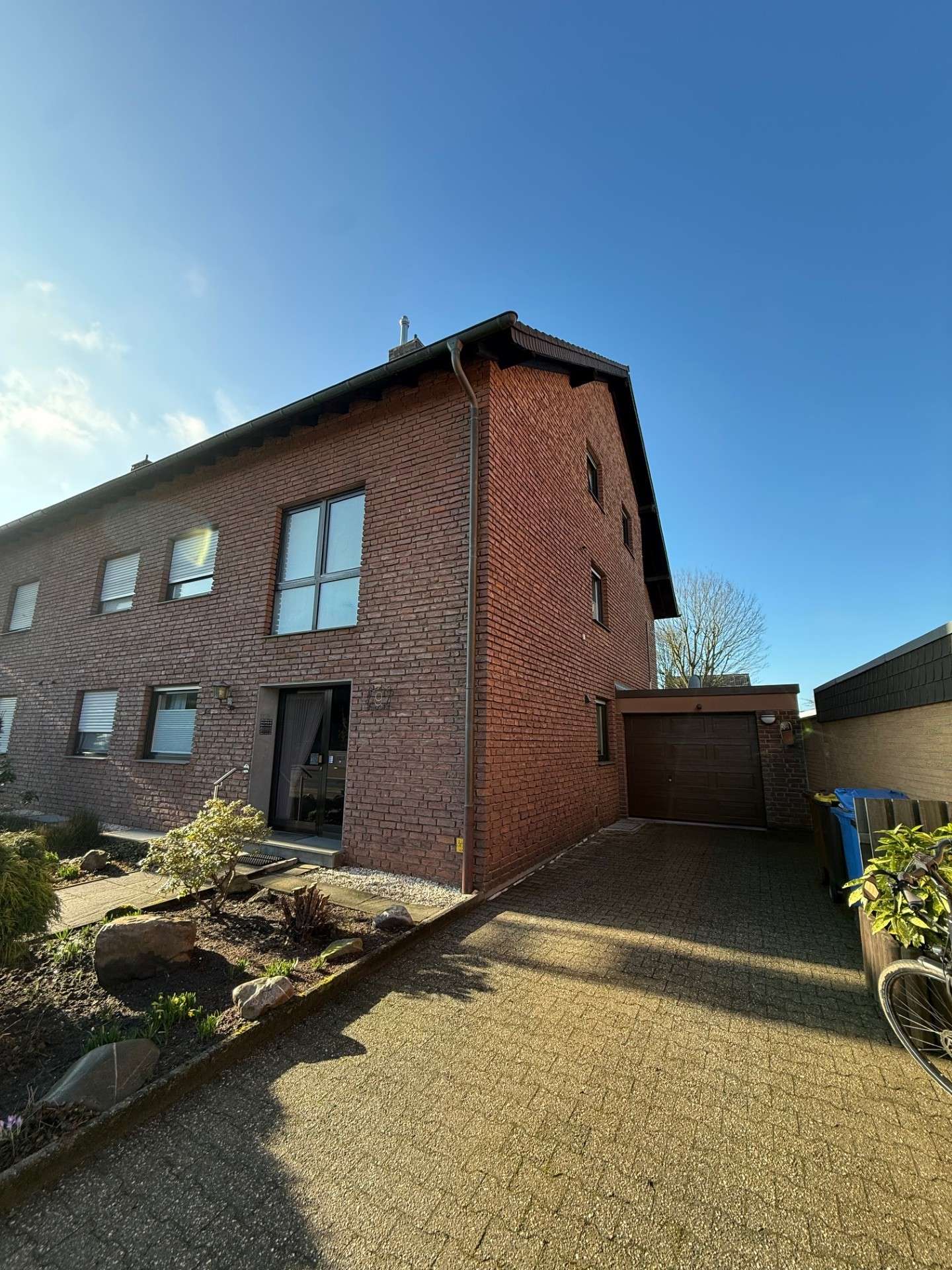 Thumbnail-Wohnung zum Kaufen in Willich 189.000,00 € 85 m²