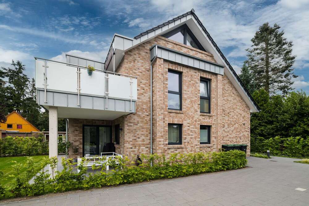 Thumbnail-Wohnung zum Kaufen in Wiefelstede 282.400,00 € 70.6 m²