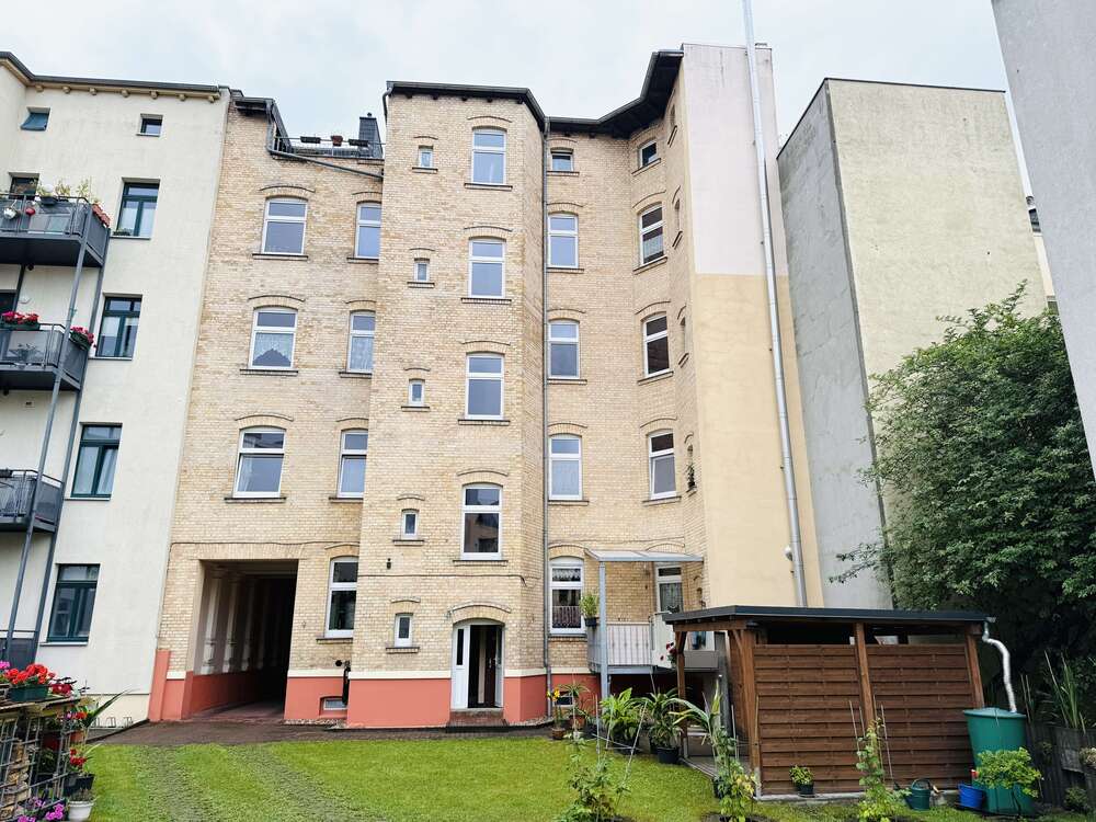 Thumbnail-Wohnung zum Kaufen in Halle (Saale) 139.000,00 € 65.5 m²