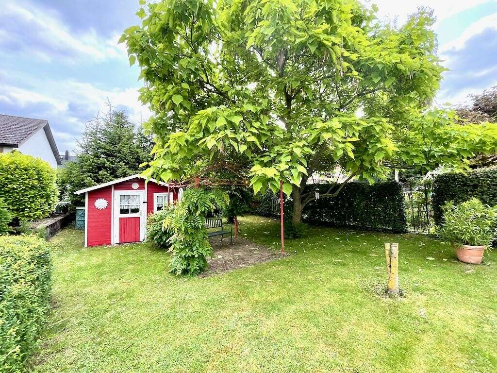 Thumbnail-Haus zum Kaufen in Bodenheim 855.000,00 € 120 m²