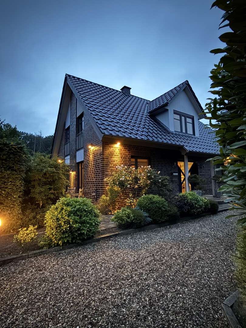 Thumbnail-Haus zum Kaufen in Buchholz 879.000,00 € 159.33 m²