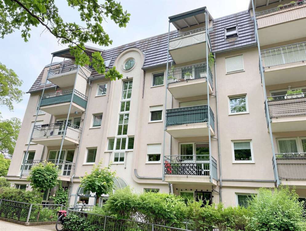 Thumbnail-Wohnung zum Kaufen in Plauen 119.000,00 € 77 m²