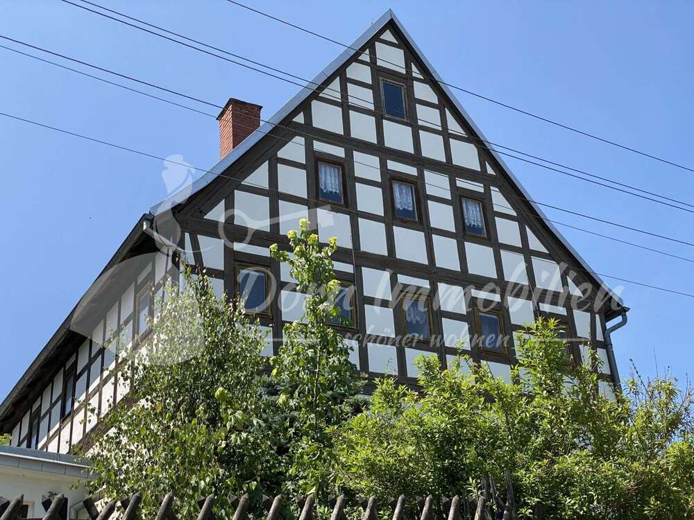 Thumbnail-Haus zum Kaufen in Hirschfeld 44.000,00 € 149 m²