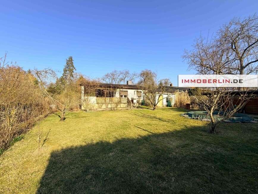 Thumbnail-Grundstück zu verkaufen in Teltow 549.000,00 € 889 m²
