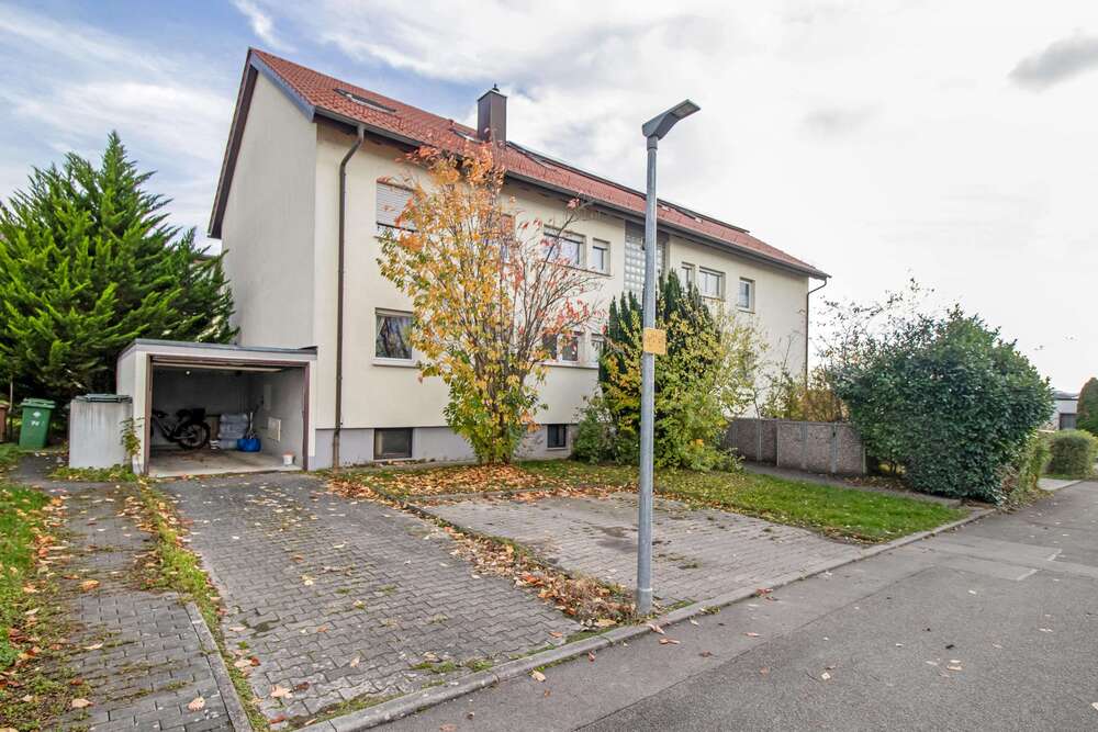 Thumbnail-Haus zum Kaufen in Schwieberdingen 1.090.000,00 € 378 m²