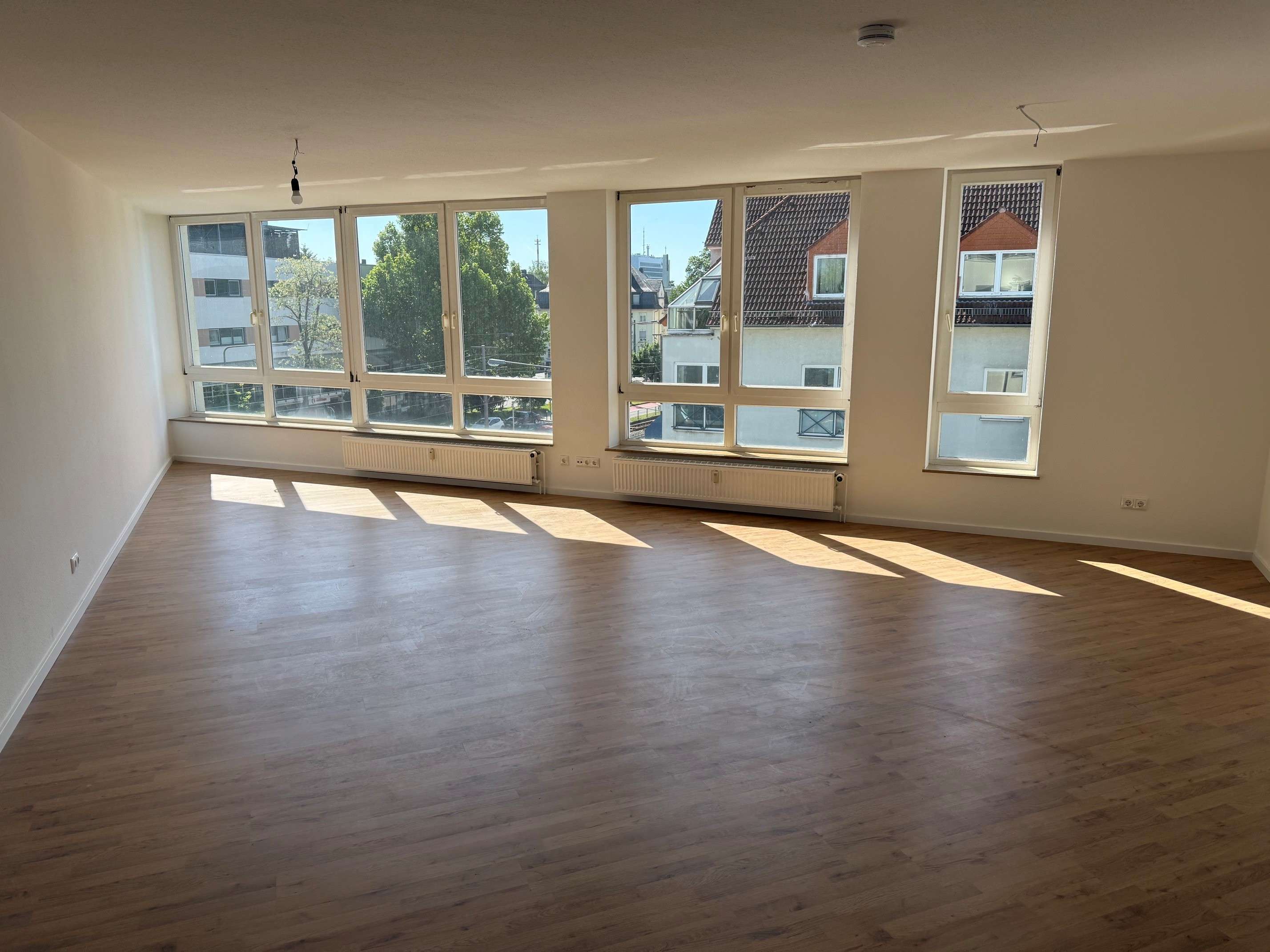 Thumbnail-Wohnung zum Mieten in Frankfurt am Main 1.470,00 € 75 m²