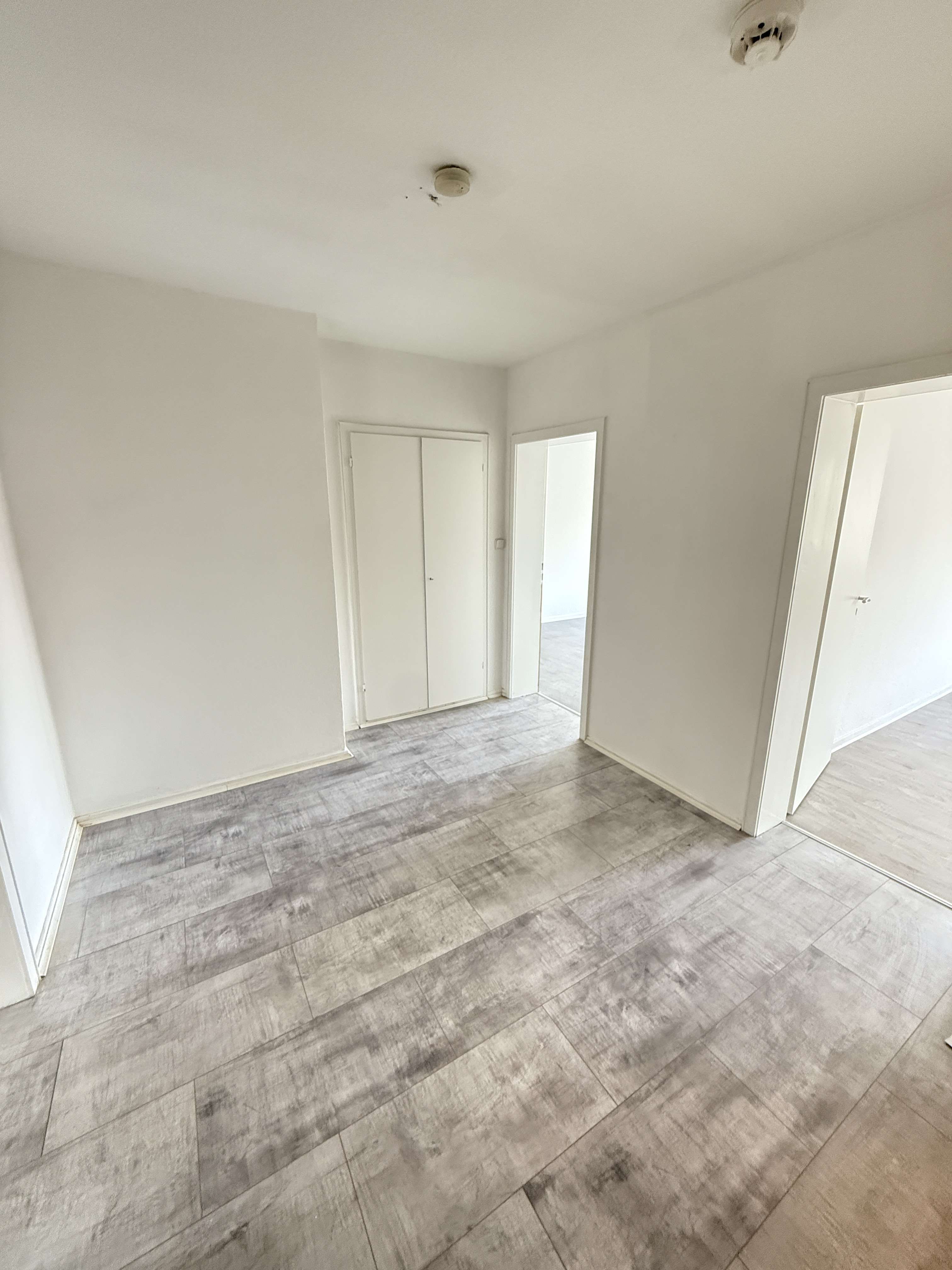 Thumbnail-Wohnung zum Mieten in Duisburg 500,00 € 65 m²