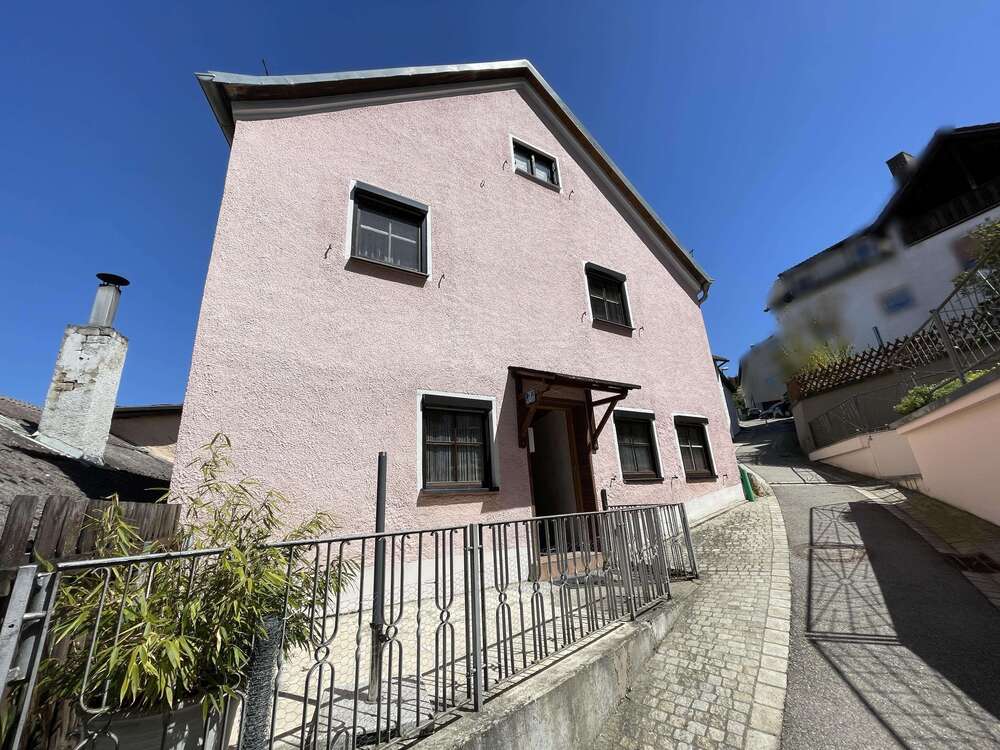 Thumbnail-Haus zum Kaufen in Altmannstein 150.000,00 € 127 m²
