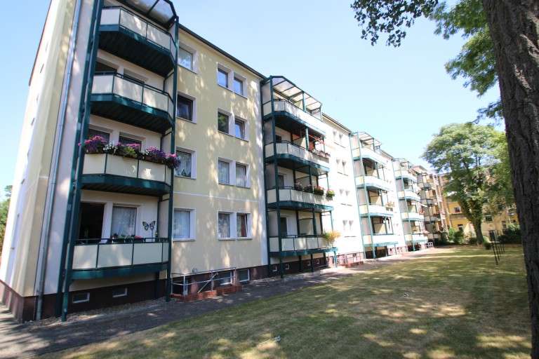 Thumbnail-Wohnung zum Mieten in Magdeburg 268,84 € 48.88 m²