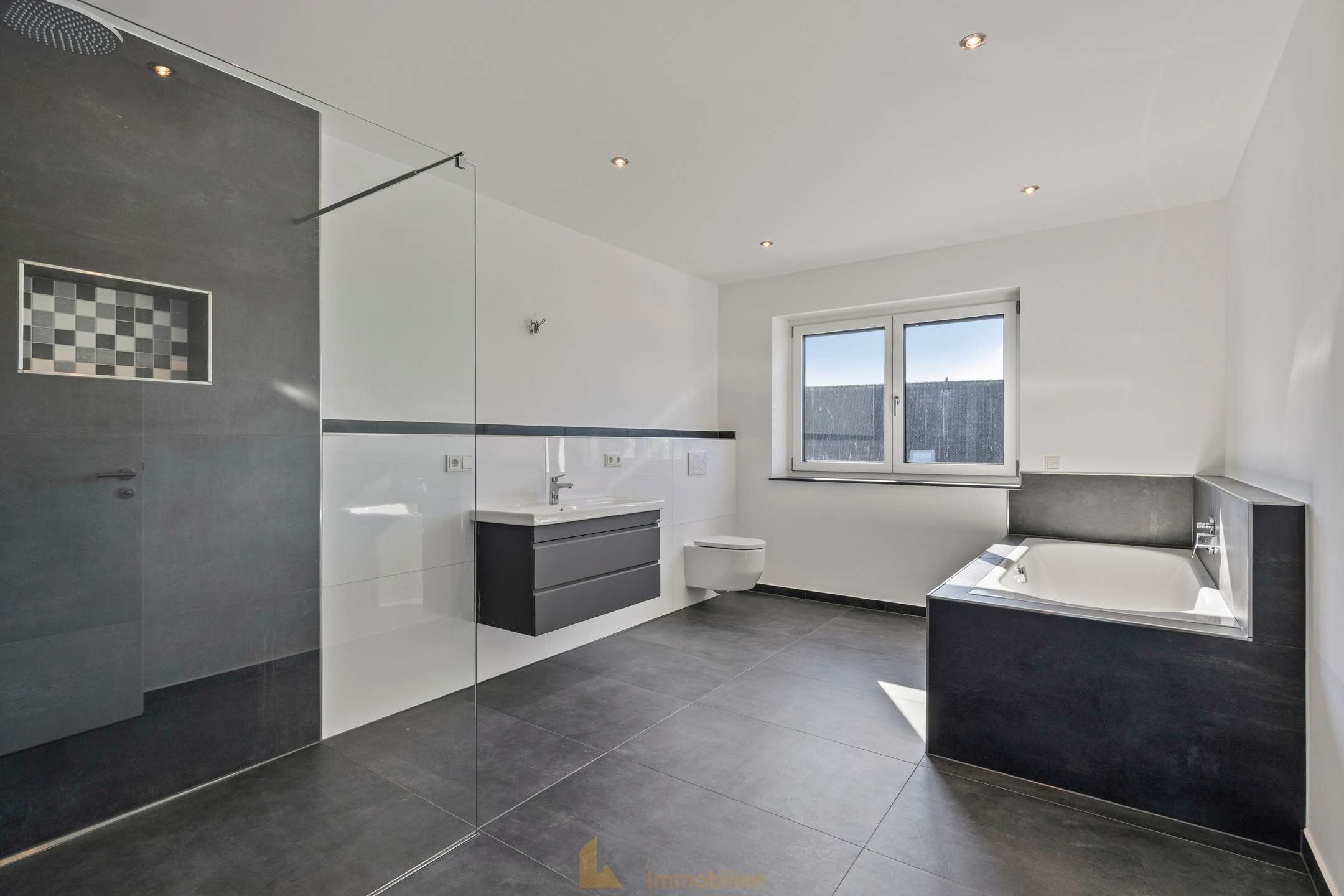 Thumbnail-Haus zum Kaufen in Neustadt (Wied) 398.000,00 € 123.25 m²