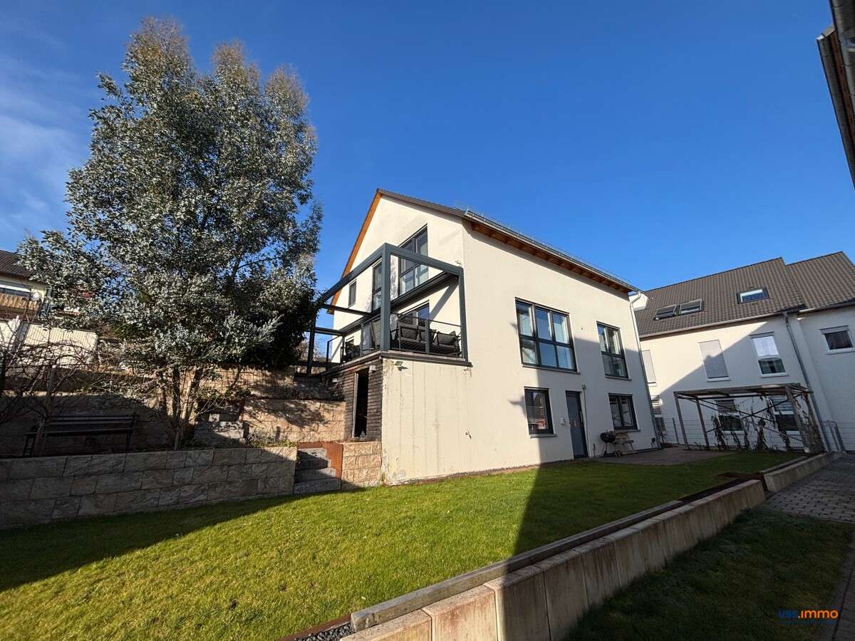 Thumbnail-Haus zum Kaufen in Neckartailfingen 735.000,00 € 156 m²