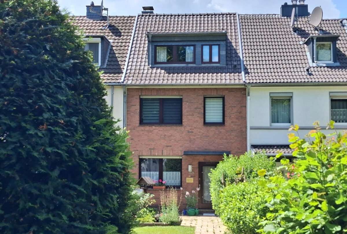 Thumbnail-Haus zum Kaufen in Köln 595.000,00 € 151.94 m²